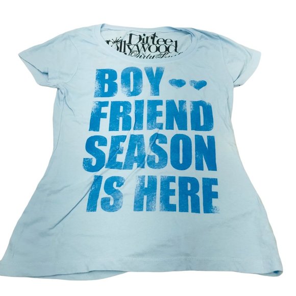 Dirtee Hollywood Women's Medium Boy Friend Season Is Here Short Sleeve Tee NWOT - Picture 1 of 12